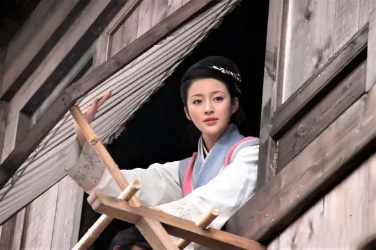 “古装神颜”甘婷婷：被誉为“最美潘金莲”，如今36岁依然单身