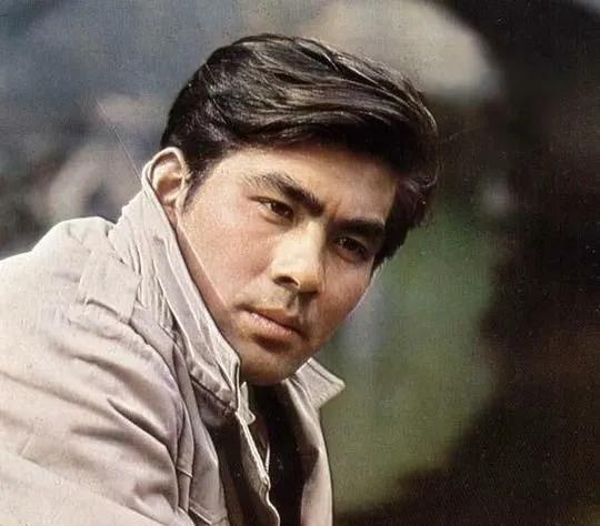 《大众电影》八十年代封面人物谁最美？