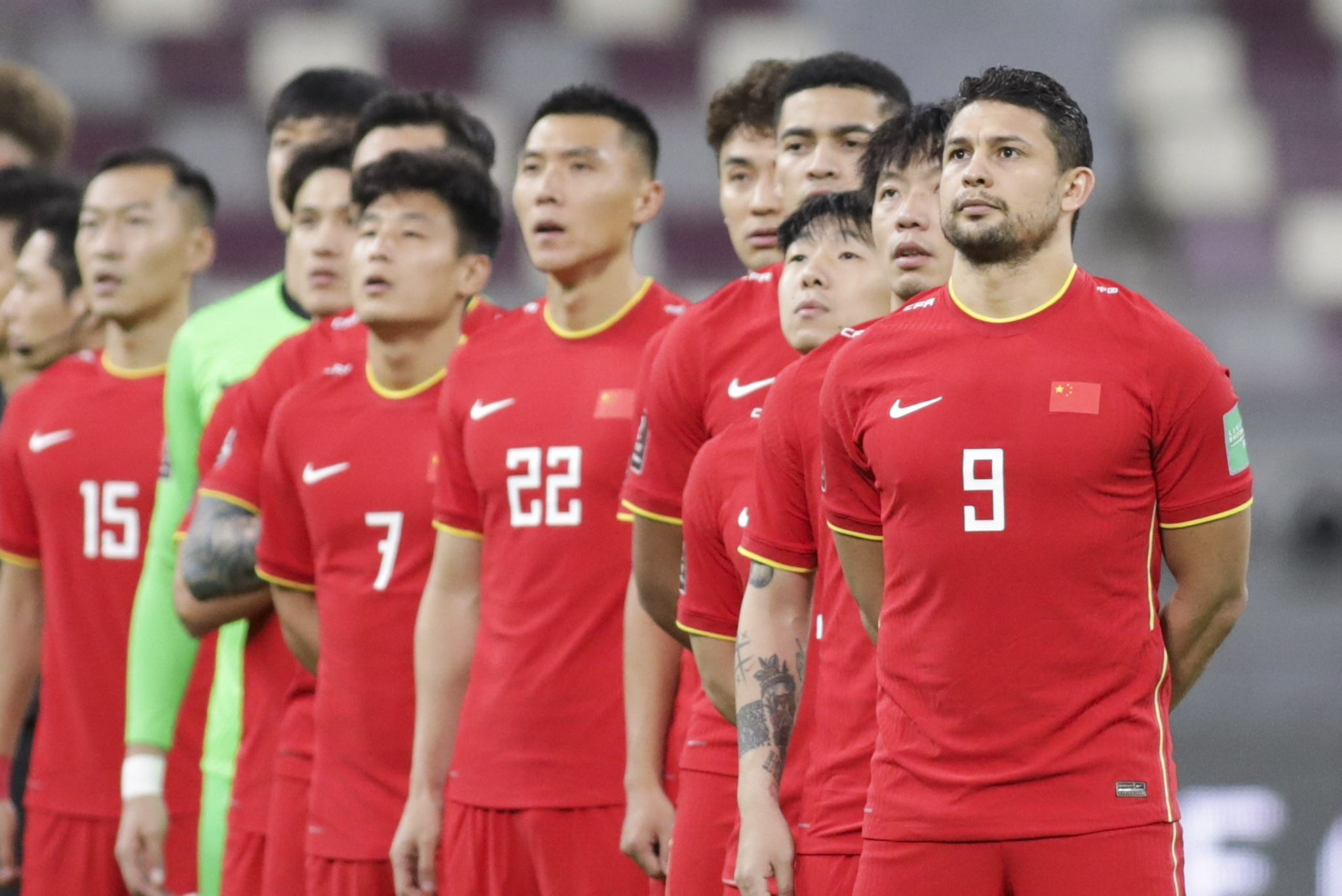 尖酸刻薄记者提问李霄鹏，中国为什么进不了世界杯？因为实力不够