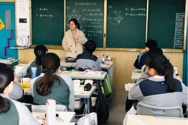 师范类4个“含金量”高的专业，人才稀缺，毕业就是“铁饭碗”