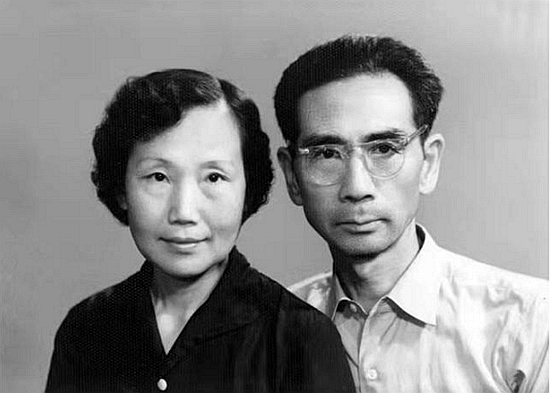 周总理坚持让弟弟提前退休，多年后侄女坦露：也为给奶奶有个交代
