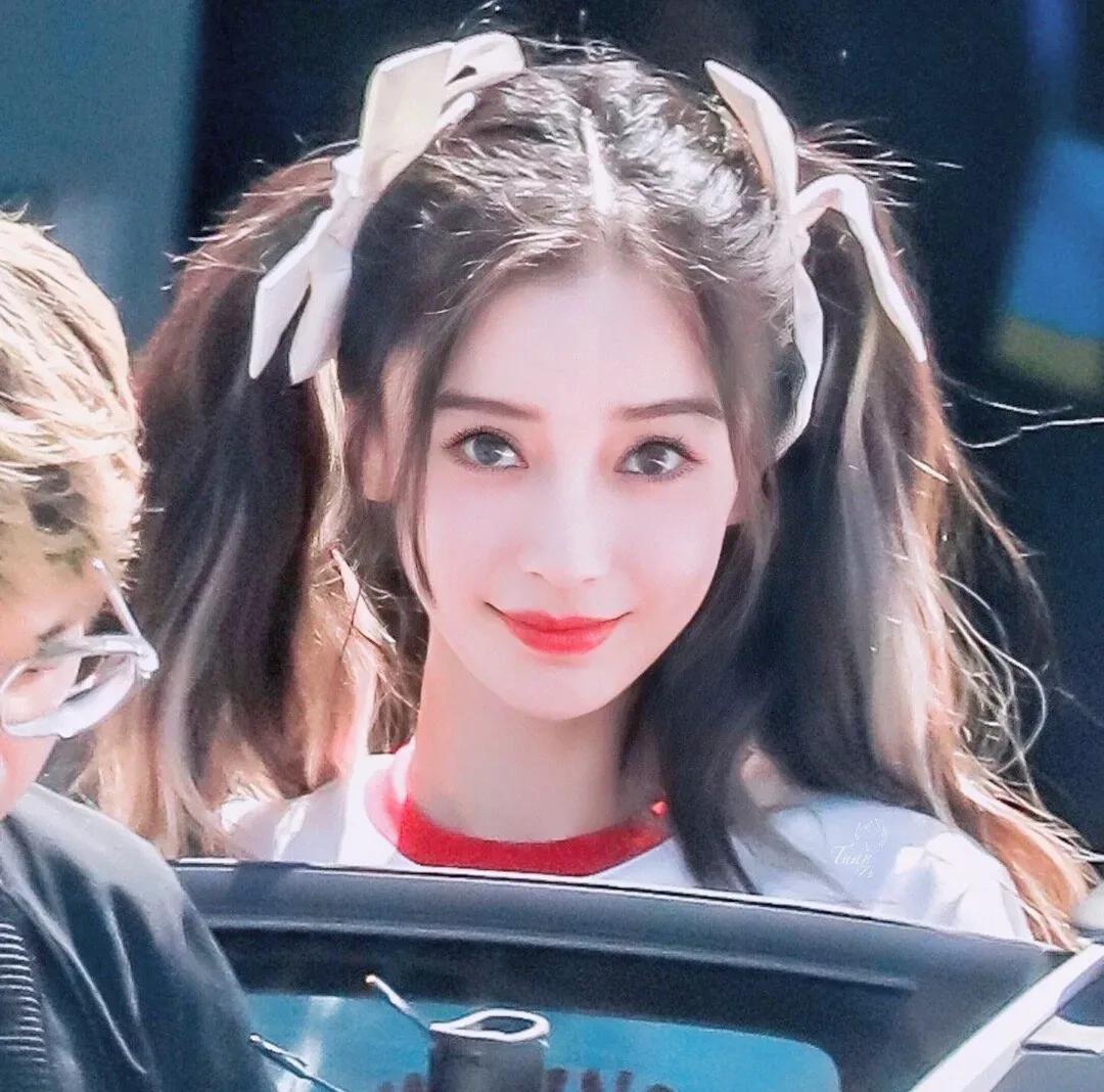 娱乐小爆料 吴倩 王一博 周柯宇 童谣 邓家佳 李易峰杨幂 刘诗诗 吴谨言