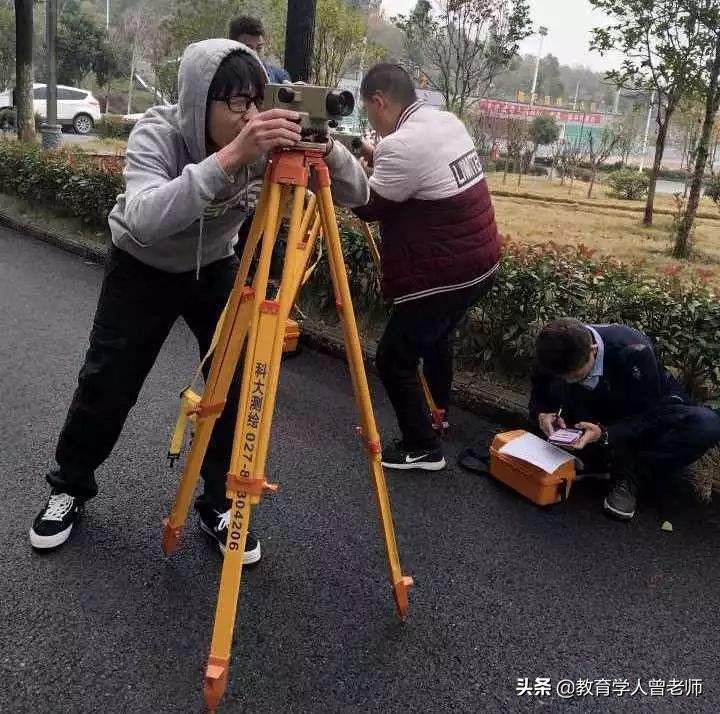 大学生“后悔专业”排行，土木工程“首当其冲”，会计与医学也在