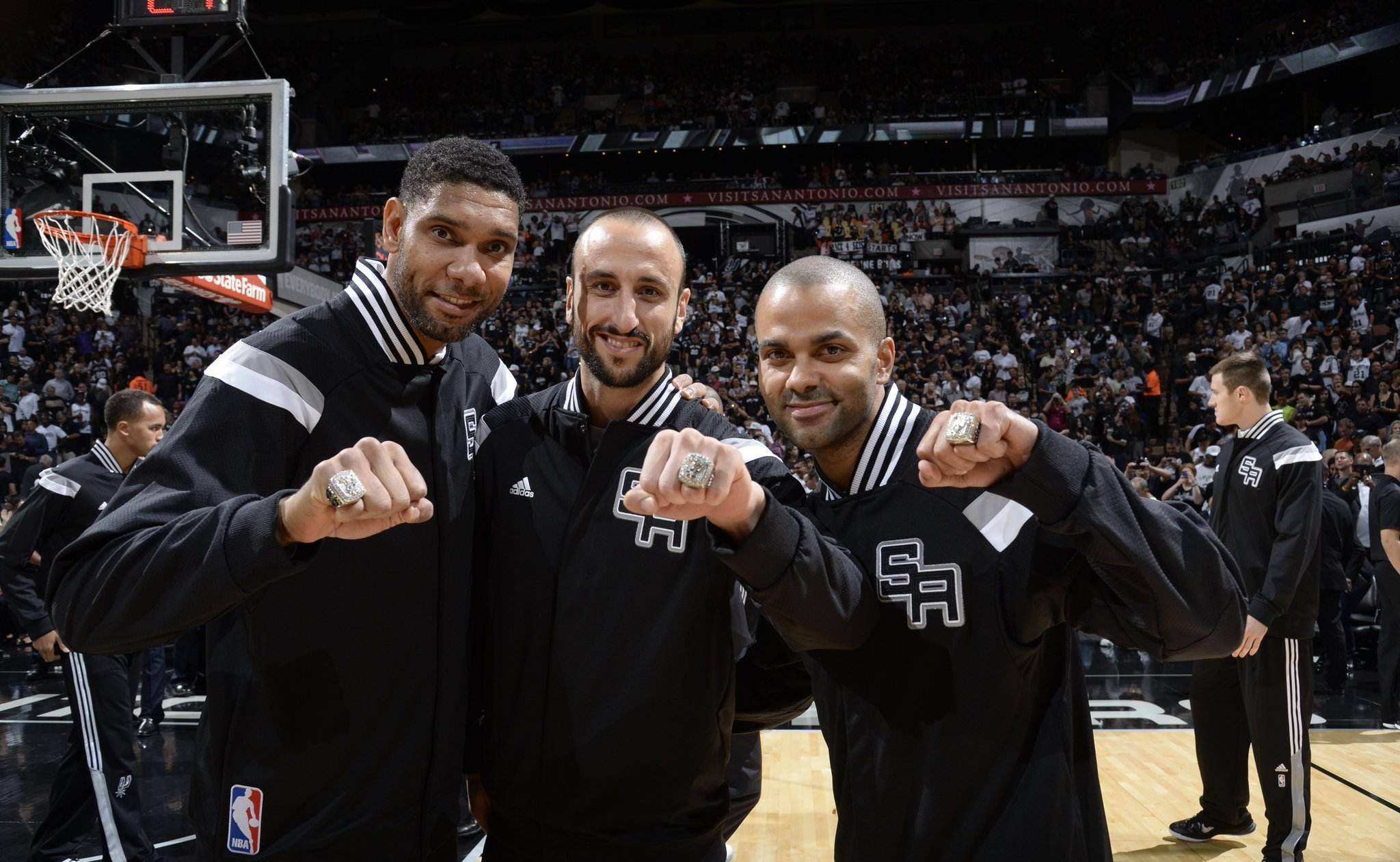 nba有哪些球员过得不好(NBA十大晚年被球队抛弃的巨星，忠诚一文不值，一个比一个惨)