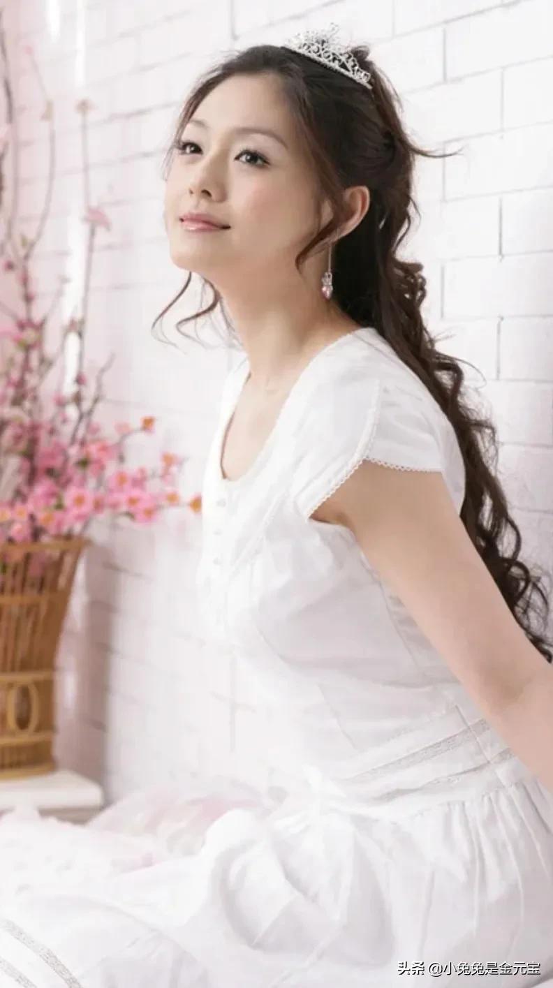 大S曾经代言过的衣服品牌：阿依莲