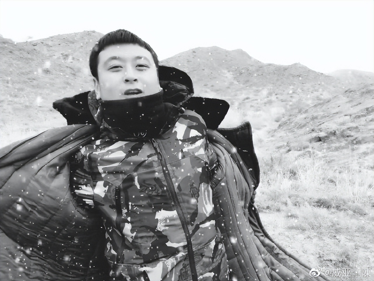 《一路向前》两位溺亡者照片及身份公开，好友晒生前聊天记录悼念