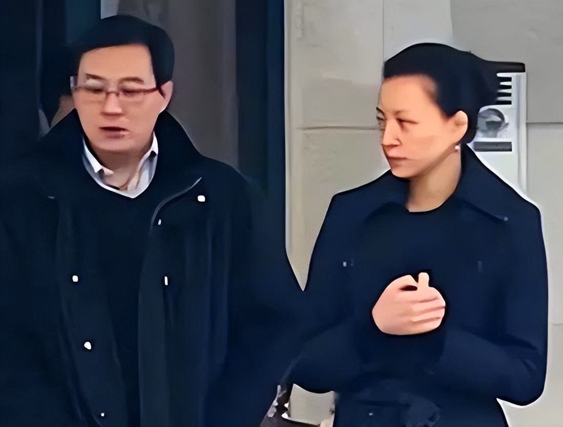 狗血、争产、低调的幸福，5位央视女主持的豪门婚姻，好像都全了