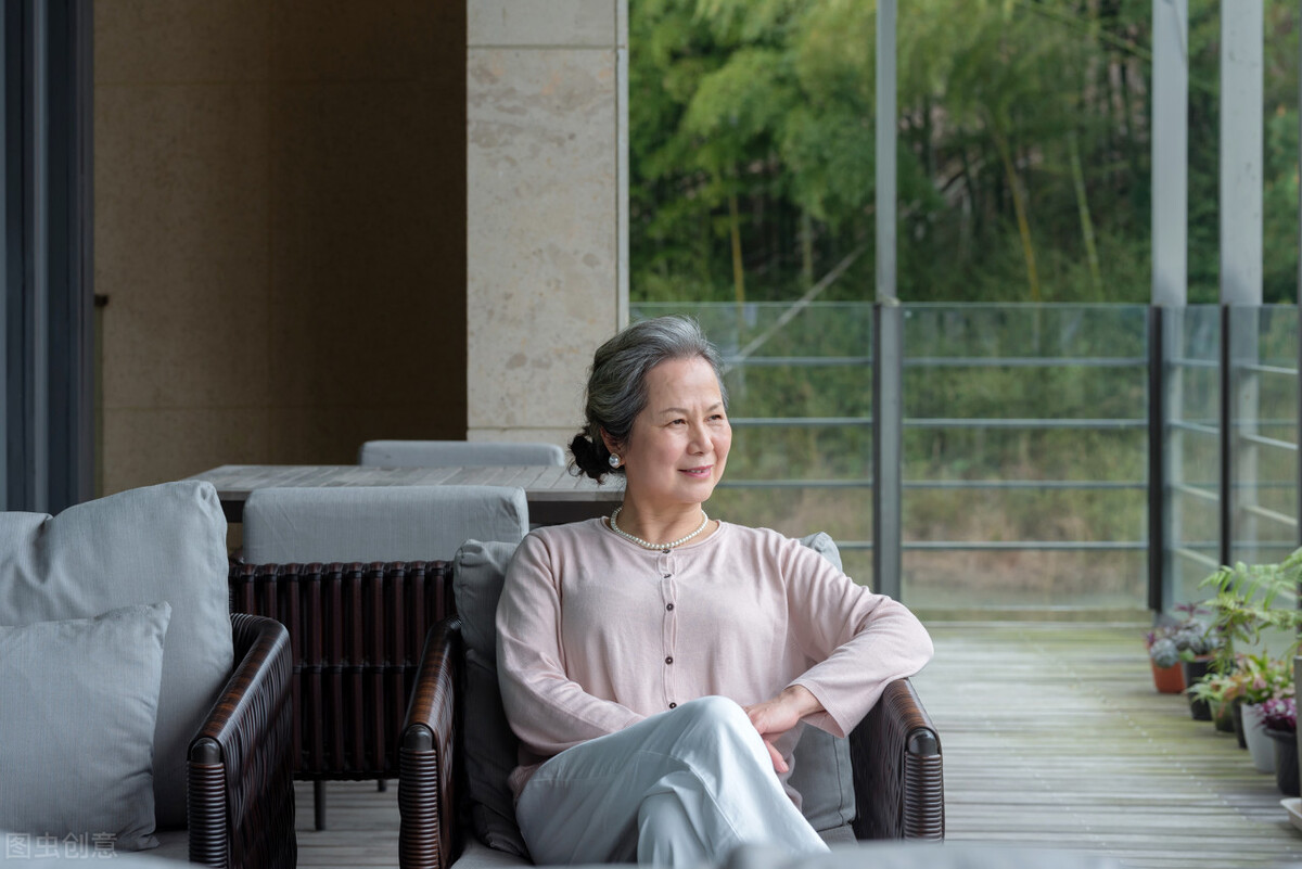 60岁大妈不再婚(60岁大妈不再婚了)