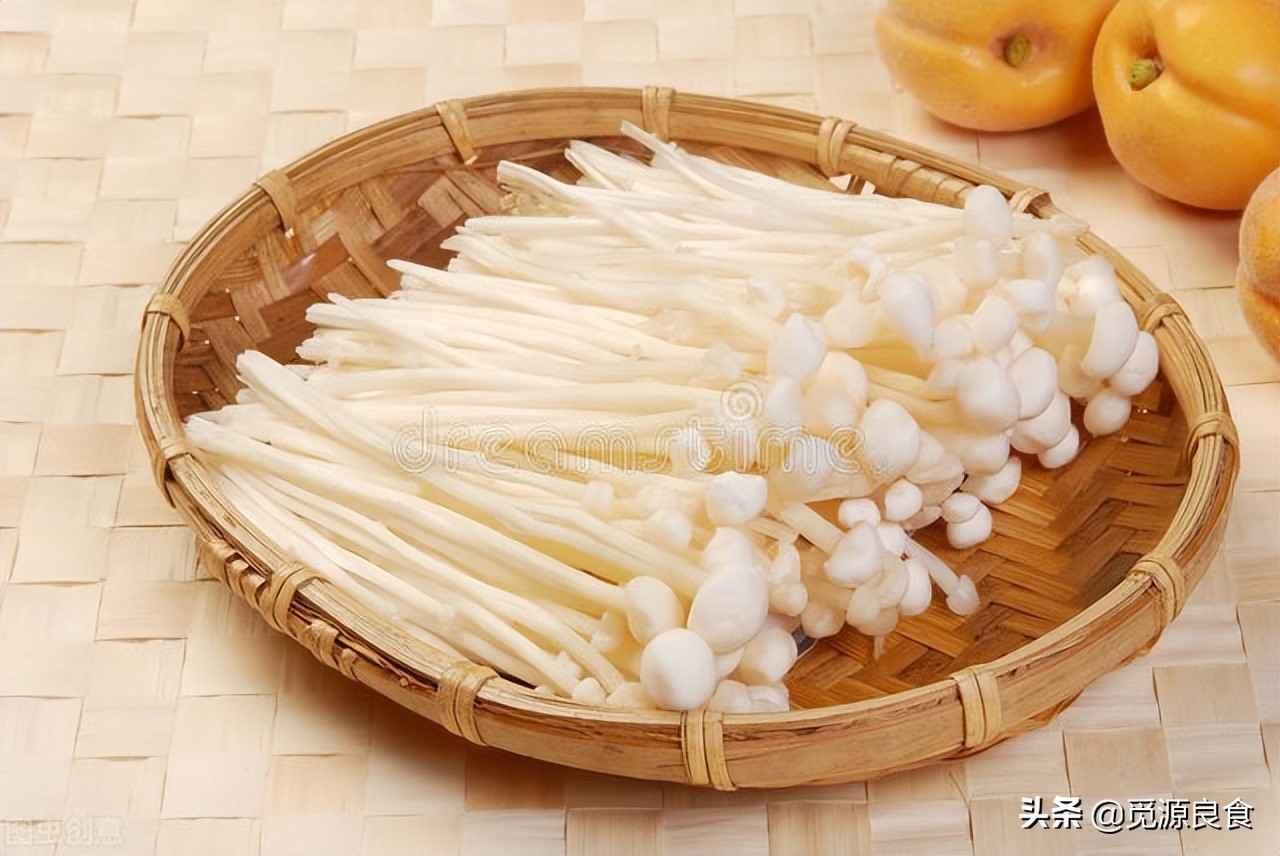 去饭店吃饭时，这6道菜“最脏”，不清洗直接下锅，很多人却爱吃