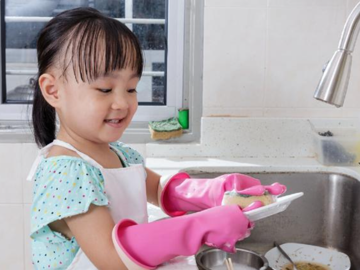 中小学生要学习“煮饭”？劳动课即将回归，部分家长偷着乐