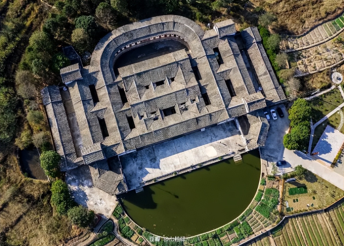 客家围龙屋的建筑文化特色