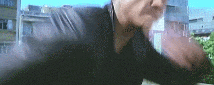 香港回归晚会这9位港星的高光时刻，揭开了娱乐圈3条关键成功法则