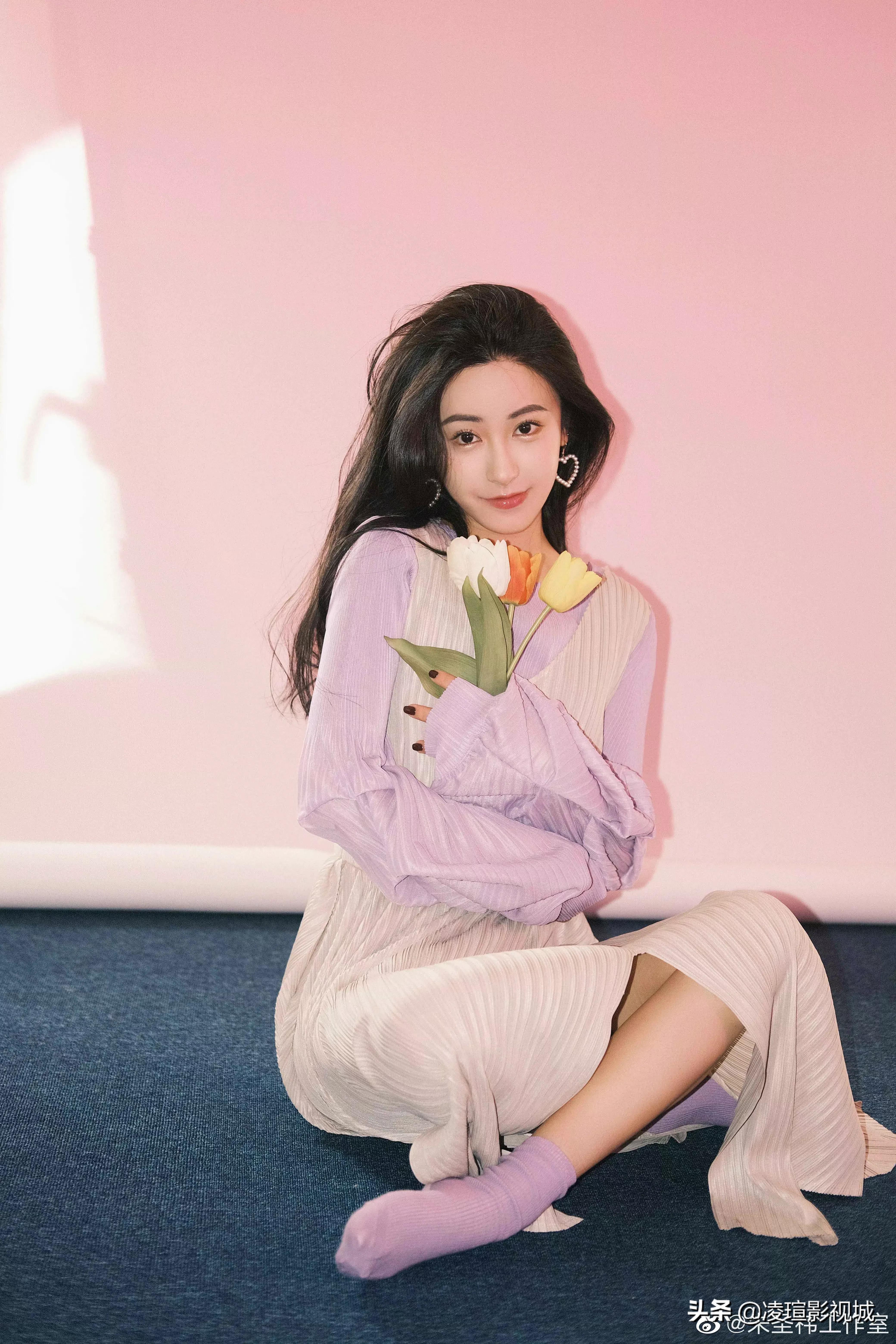 明星壁纸图片分享：朱圣祎（1）