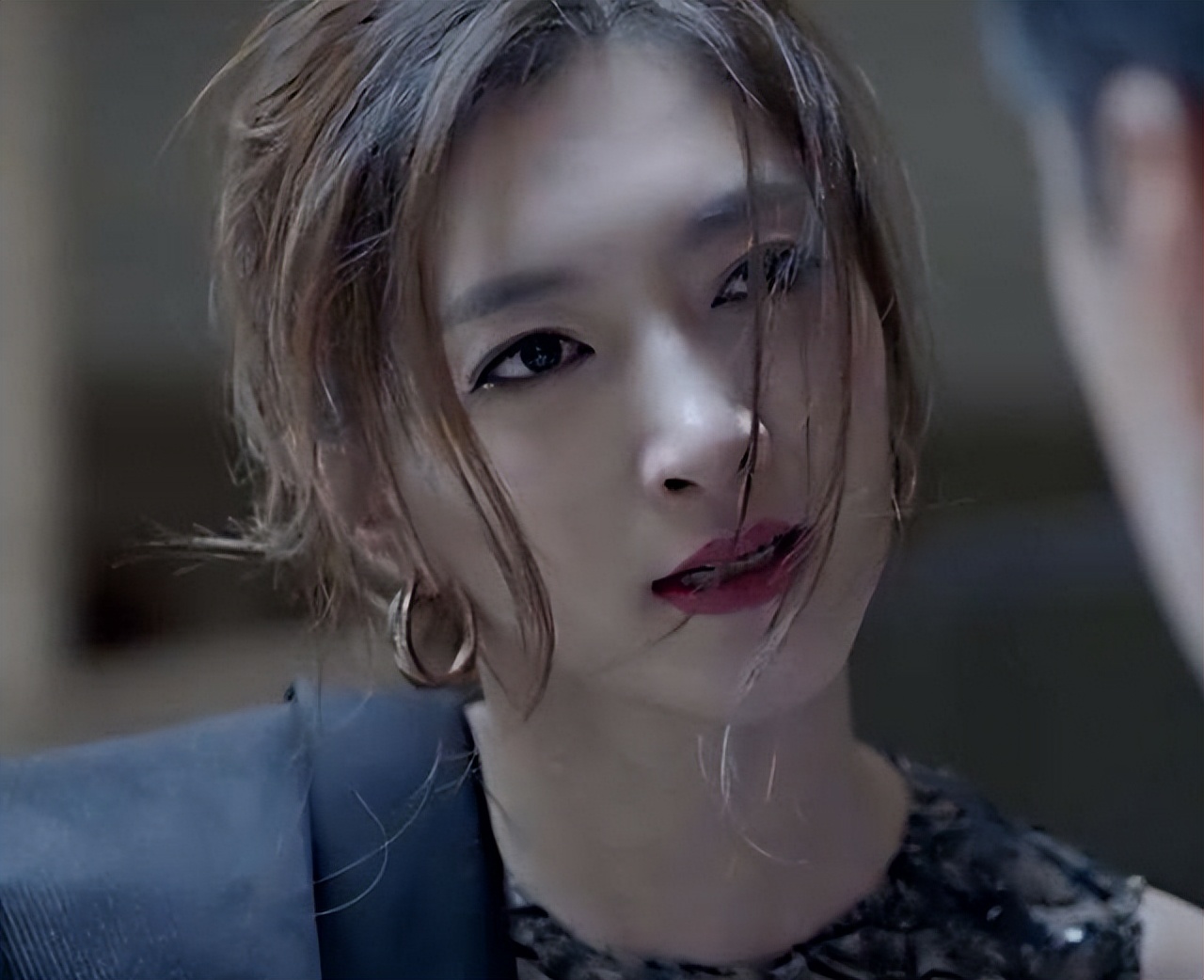 《女士的法则》今晚央八开播，比起拼收视，我更关注三大核心看点