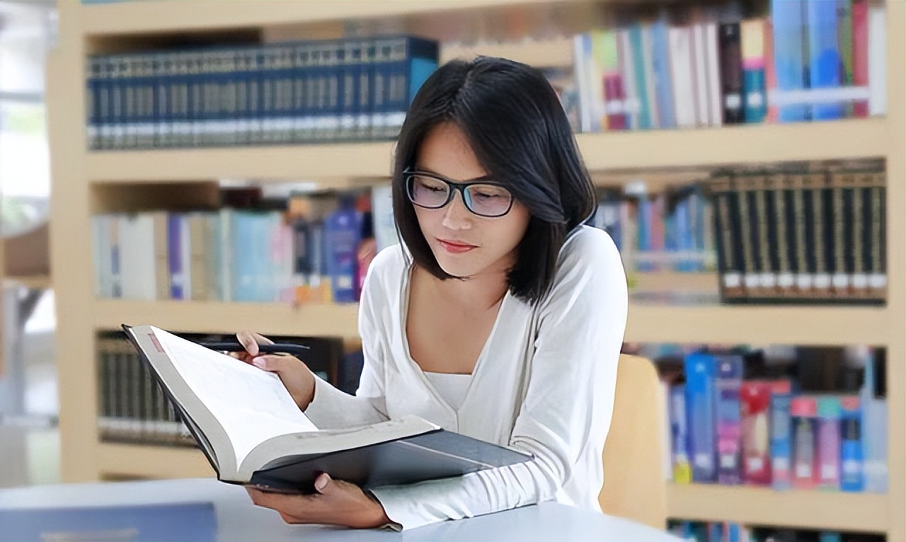 专科生算不算大学生？官方给出真实答案，有个回答“太荒唐”