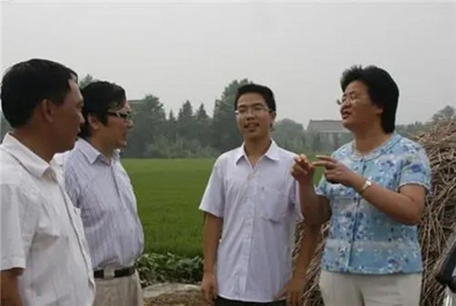 2010年，江苏考生写下755字古文，难倒阅卷专家，最后却拒绝北大