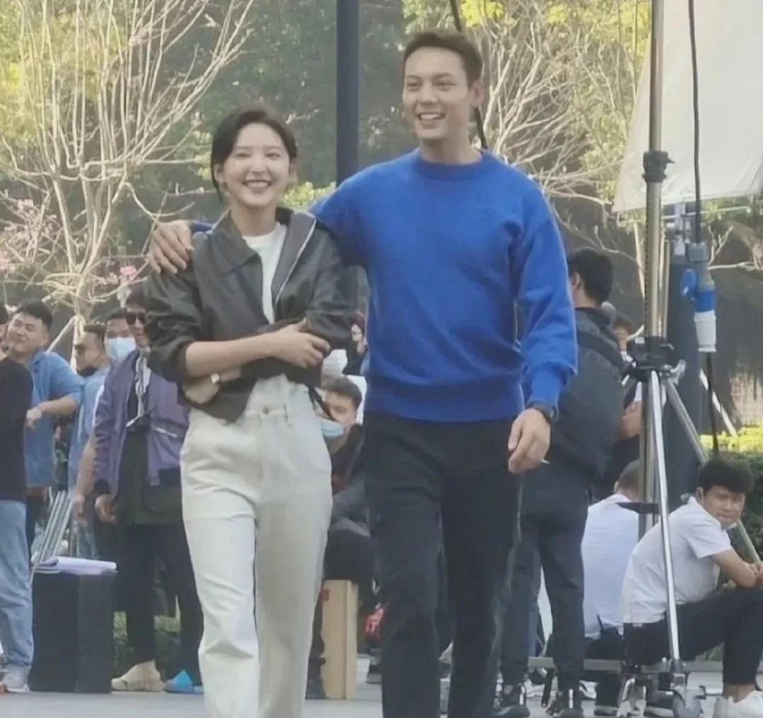 娱乐小八卦 实力演员雷佳音张子枫张新成 蔡徐坤 白敬亭 杨幂 胡一天