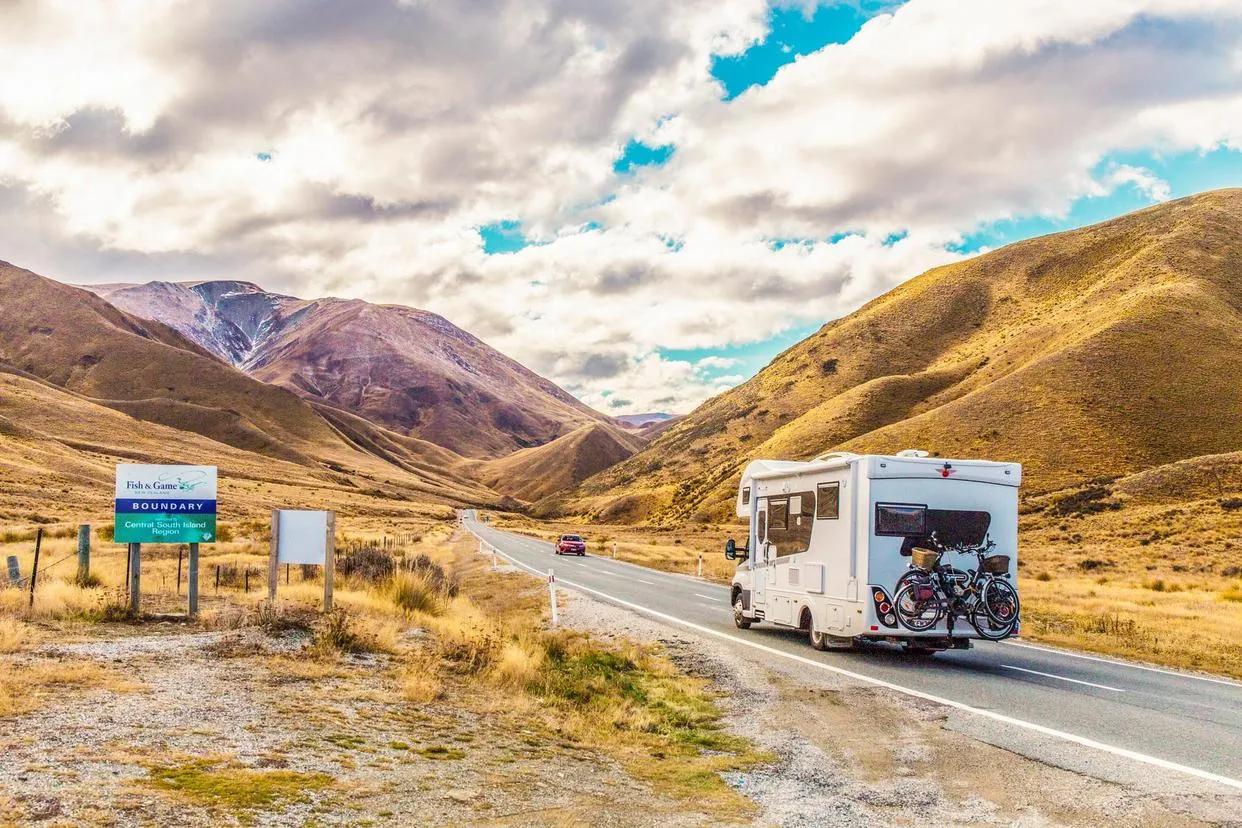 人生就是一场旅行,去看山,去看海,去解放心情,去放空自己
