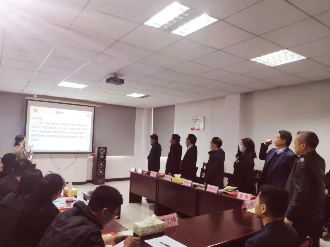 打造年輕干部培養(yǎng)鏈┃百宜集團(tuán)“展翼計(jì)劃”第一期培訓(xùn)班開班啦