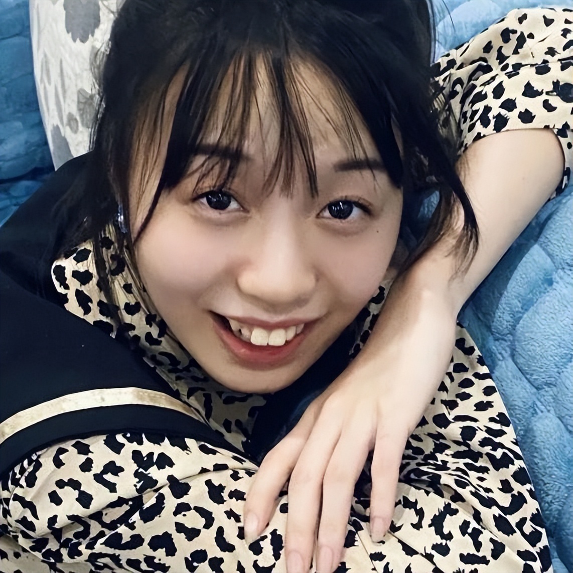 火了！重庆高校4个宿舍、16位女神学霸，集体考研名校，还来自同一学院！