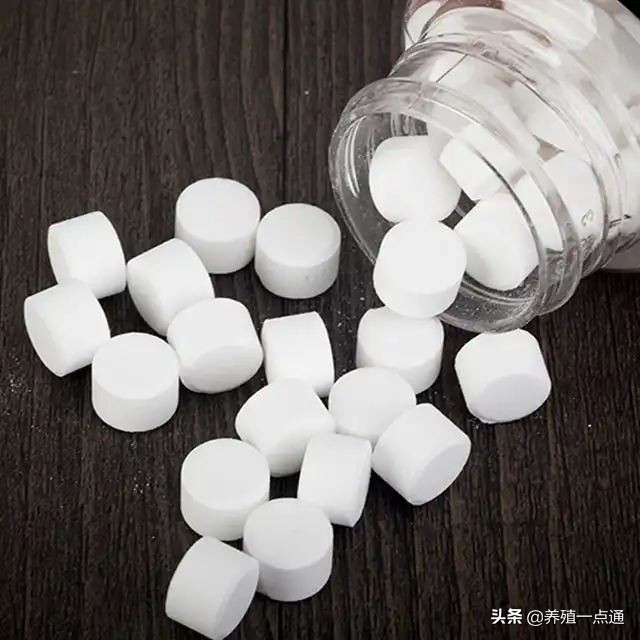 化学增氧剂比心按剂型大致可分为速效型、缓释型及水剂型三大类