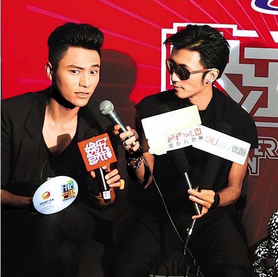 男明星撕X简直不要太精彩，人手一出大戏，女明星们比不了