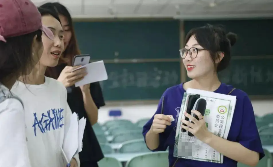 大学里心知肚明的“潜规则”，虽然不会明说，但可别傻傻的不知道