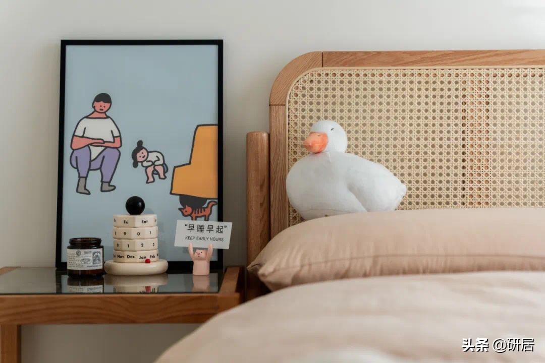 85m²现代简约风，不豪华很温馨，亲戚们都说很好看，特别适合居家