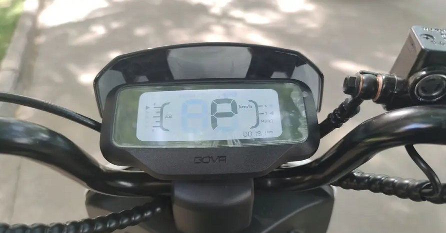 新买的电动车怎么充电，电池才更耐用？这几个方法，早知道早受益