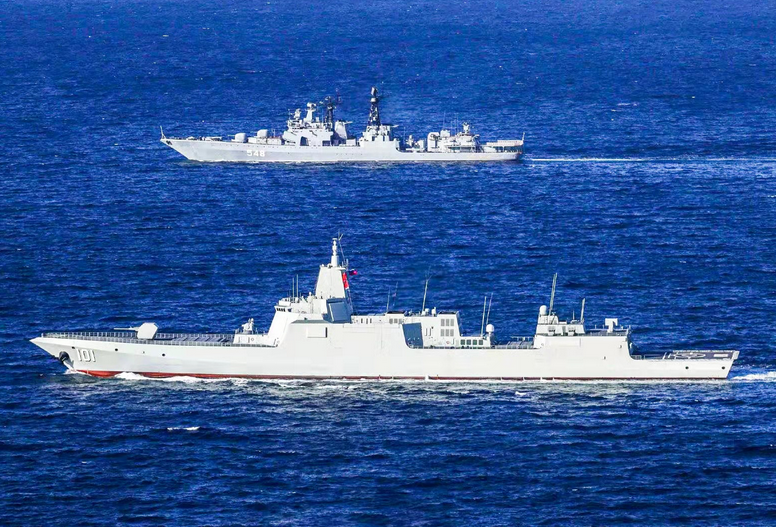 �Ǿ�ӭ�£�2022�й�������ͼһ����055���𽢽�������