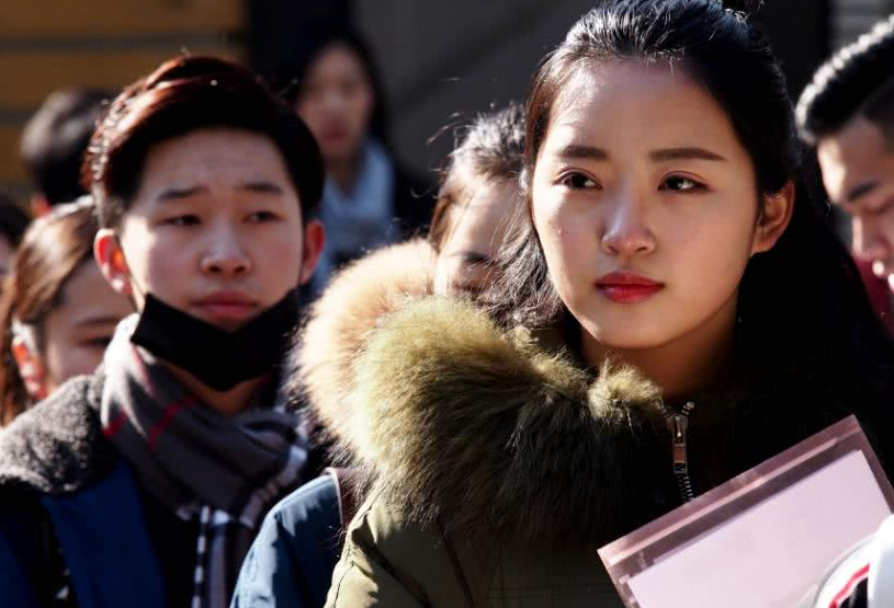 再优秀的“专科生”，也不如“本科生”？官方站出来为大专生说话