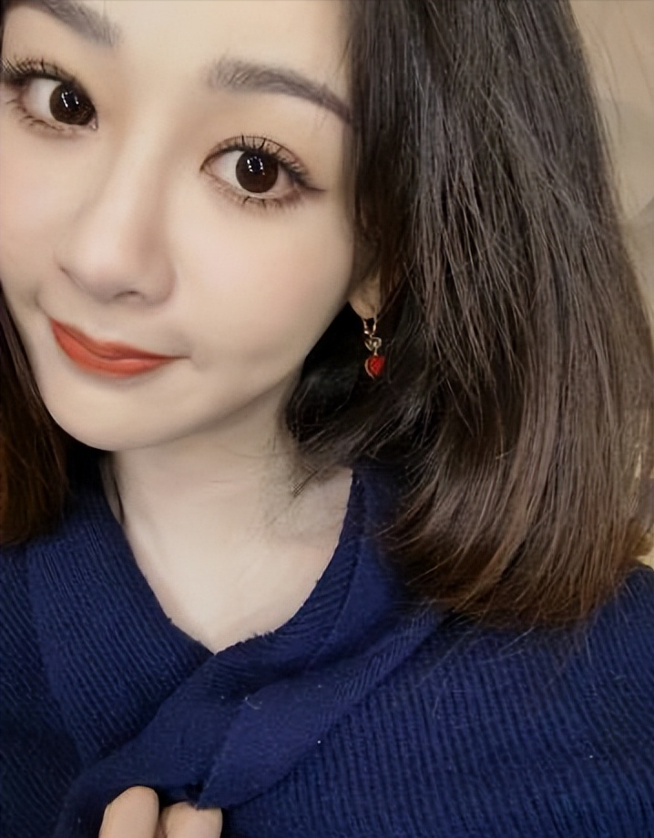 杨紫发文记录小狗出院，粉丝留言安慰，有些人却忍不住酸了