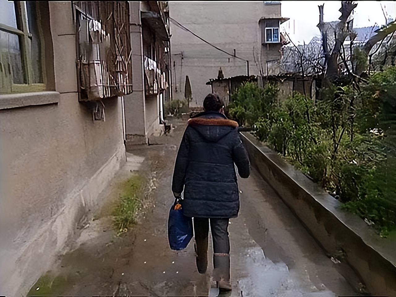 2011年贵州女子代人买彩票，中了五百万