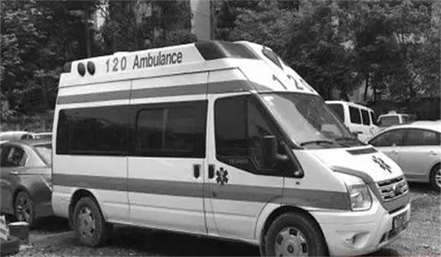 黑救护车的生意经:人死在半路钱要翻倍,敢举报就拉去殡仪馆烧了--玛尚