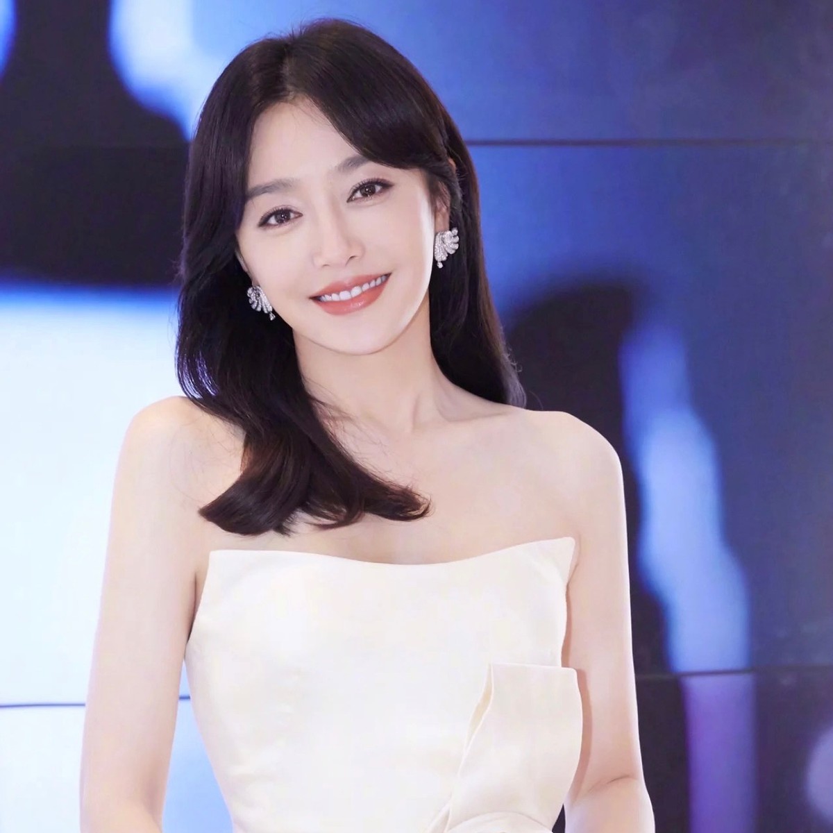 10位中年女明星生图大曝光，人间真实！谁冻龄谁老了一目了然