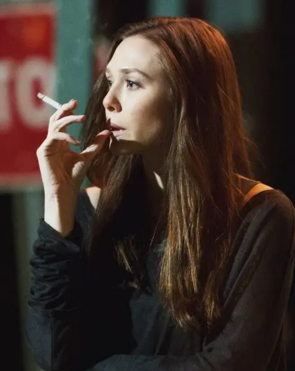 口碑一般却是硬盘见电影,伊丽莎白·奥尔森大奉献,美丽大甩卖
