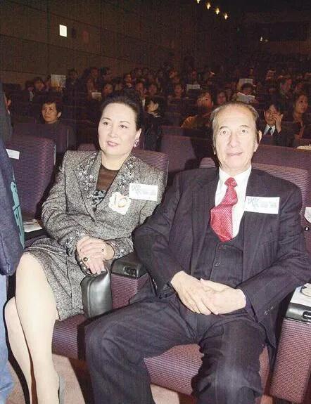 赌王最宠4太，为何最后给她的财产还没有3太多，有3点原因