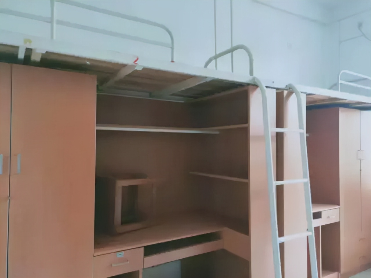 23考研 | 苏州大学新传招生/报录比/报考建议/复试线/参考书/真题