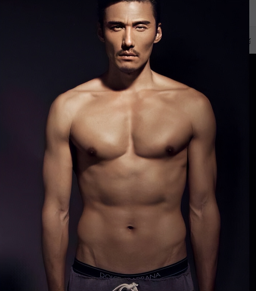 明明是50多岁的大叔，却把自己活成20岁的小伙，这些男星，我服