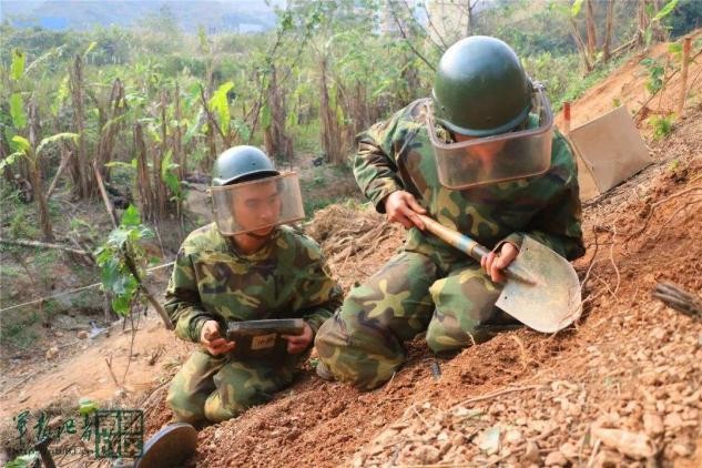 “排雷英雄”杜富国，2018年立下一等功，如今享受什么待遇？