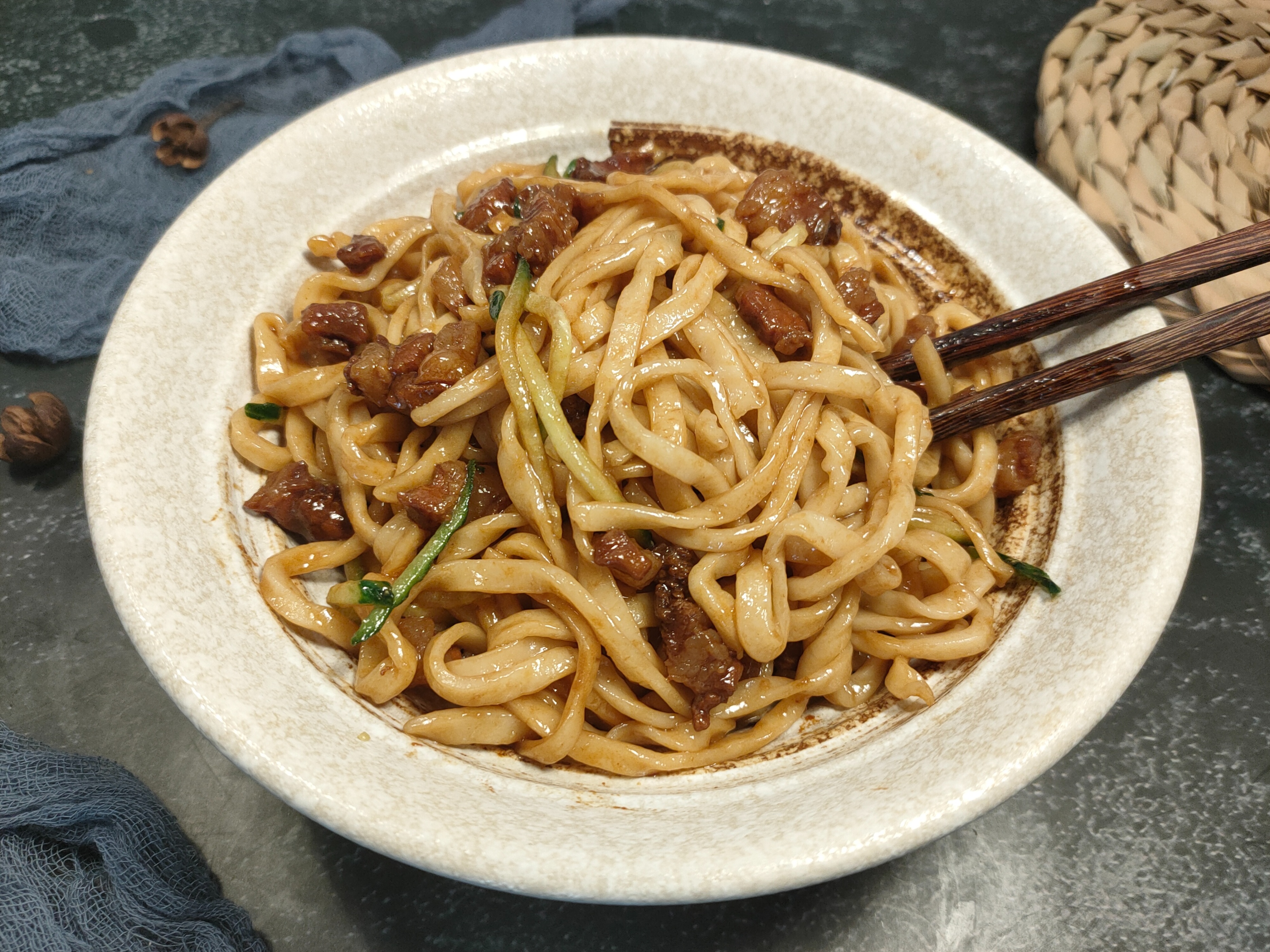 甜面酱(做炸酱面,用甜面酱还是干黄酱?