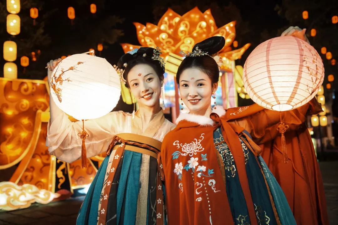 2022长沙石燕湖“赏花灯,闹元宵”震撼来袭
