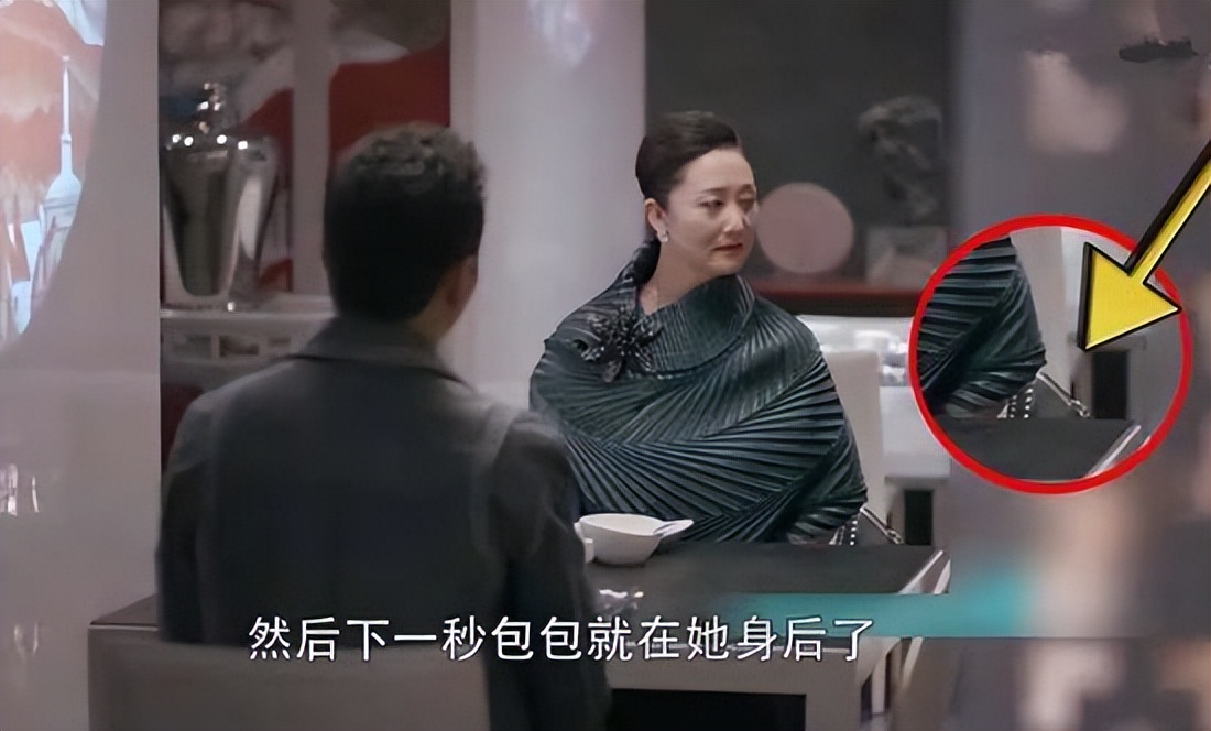 从心所欲的影视穿帮，球鞋露脸，枪抢C位，更过分就是包包