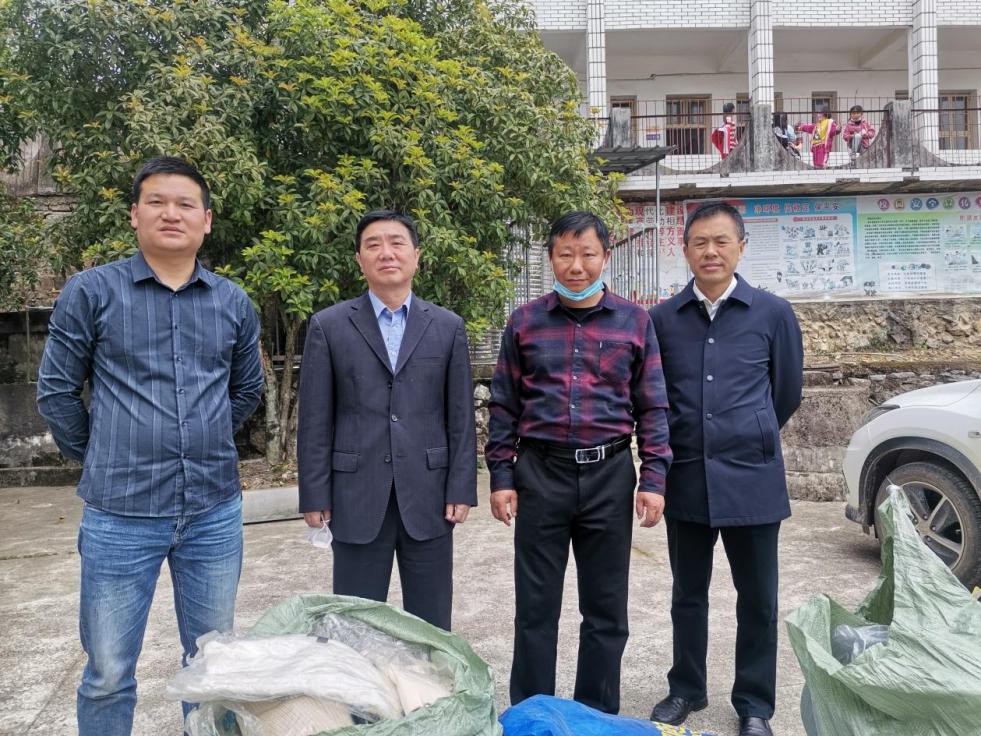 湖北阳新：“点对点”慈善帮扶将爱心垂直送往农村困难家庭