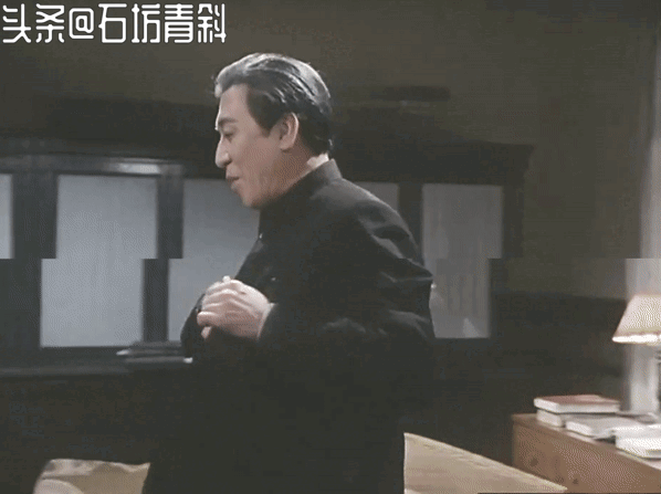 康泰用生命在演戏，到部队体验生活读烈士的诗句，妻子形象成谜