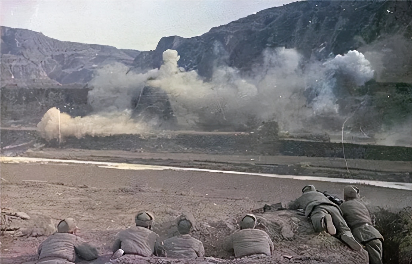 《集结号》原型常孟兰：为找部队捡48年破烂，死后4年老连长现身