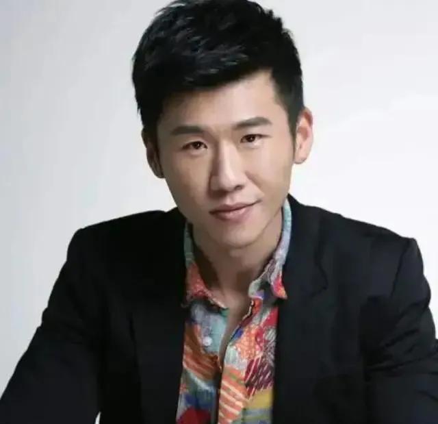 娱乐圈最惨星二代妥妥是实力派王骁