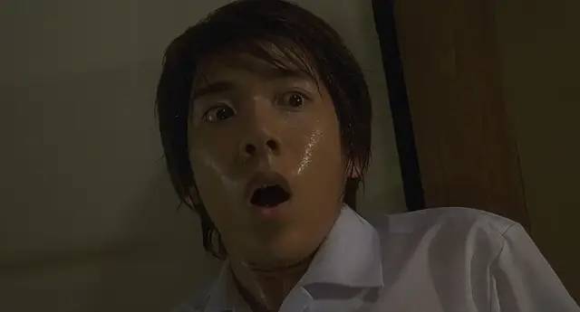 他17岁，愿望是杀死继父