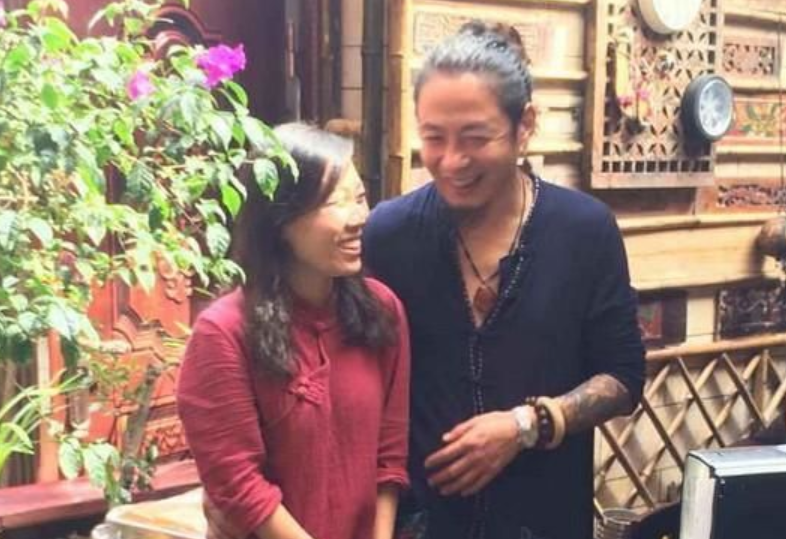 7年前那个说走就走的离职教师，因辞职信火爆网络，如今过得咋样