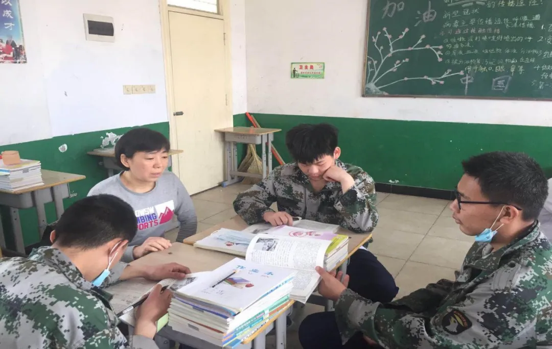 中职班主任寄语：与学生谈心